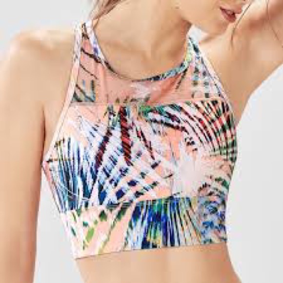 ♥️ SOLD! ♥️ Fabletics Marbella Sports Bra - Picture 7 of 7
